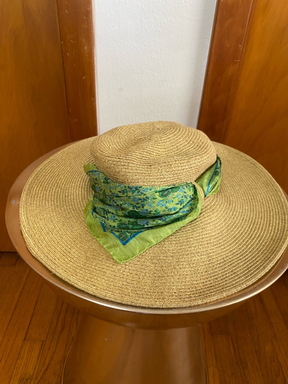 Source Unknown Wide Brim Paper Straw Hat 100% Silk India Green Patterned Scarf
